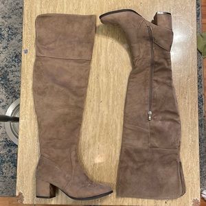 Refresh Becky 02 taupe size 8 knee high heeled boots